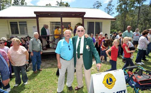 Lions stalwarts John Reifler and Alan Scolari at Sherwood Glen yesterday. Lions stalwarts John Reifler and Alan Scolari at Sherwood Glen yesterday.